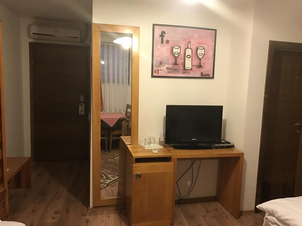 Hotel Prizreni Eksteriør bilde