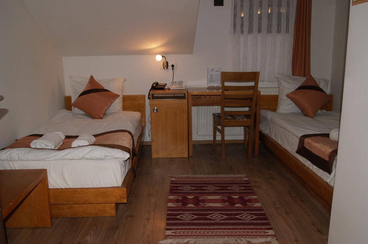 Hotel Prizreni Eksteriør bilde